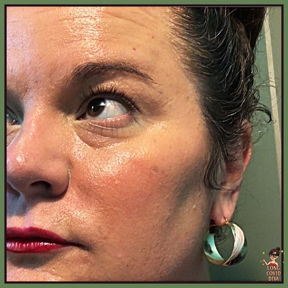 ✨NWOT/18k Gold Filled, Tri-Color, Smooth Lattice, Round Hollow Hoops - Picture 5 of 11